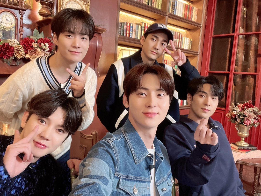 NU'EST