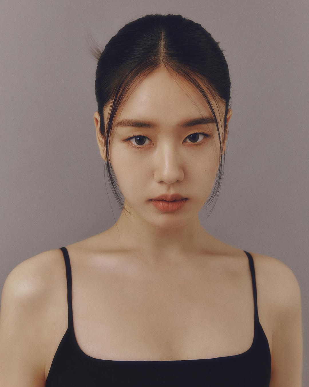 Fakta menarik Ahn Eun Jin