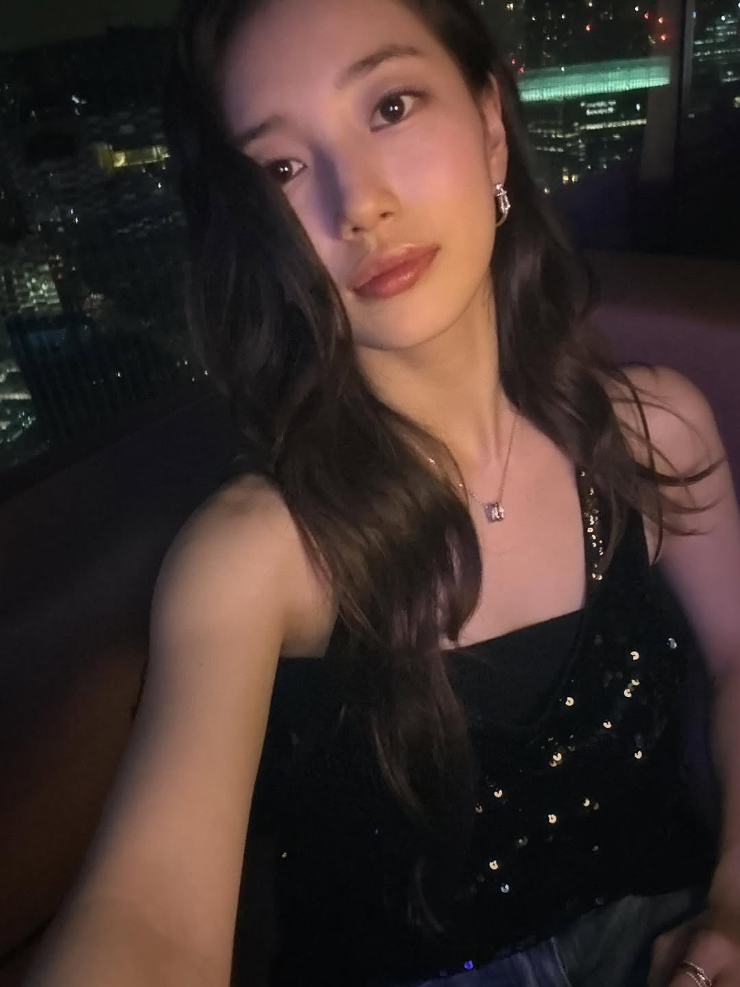 Gaya makeup cantik ala Suzy