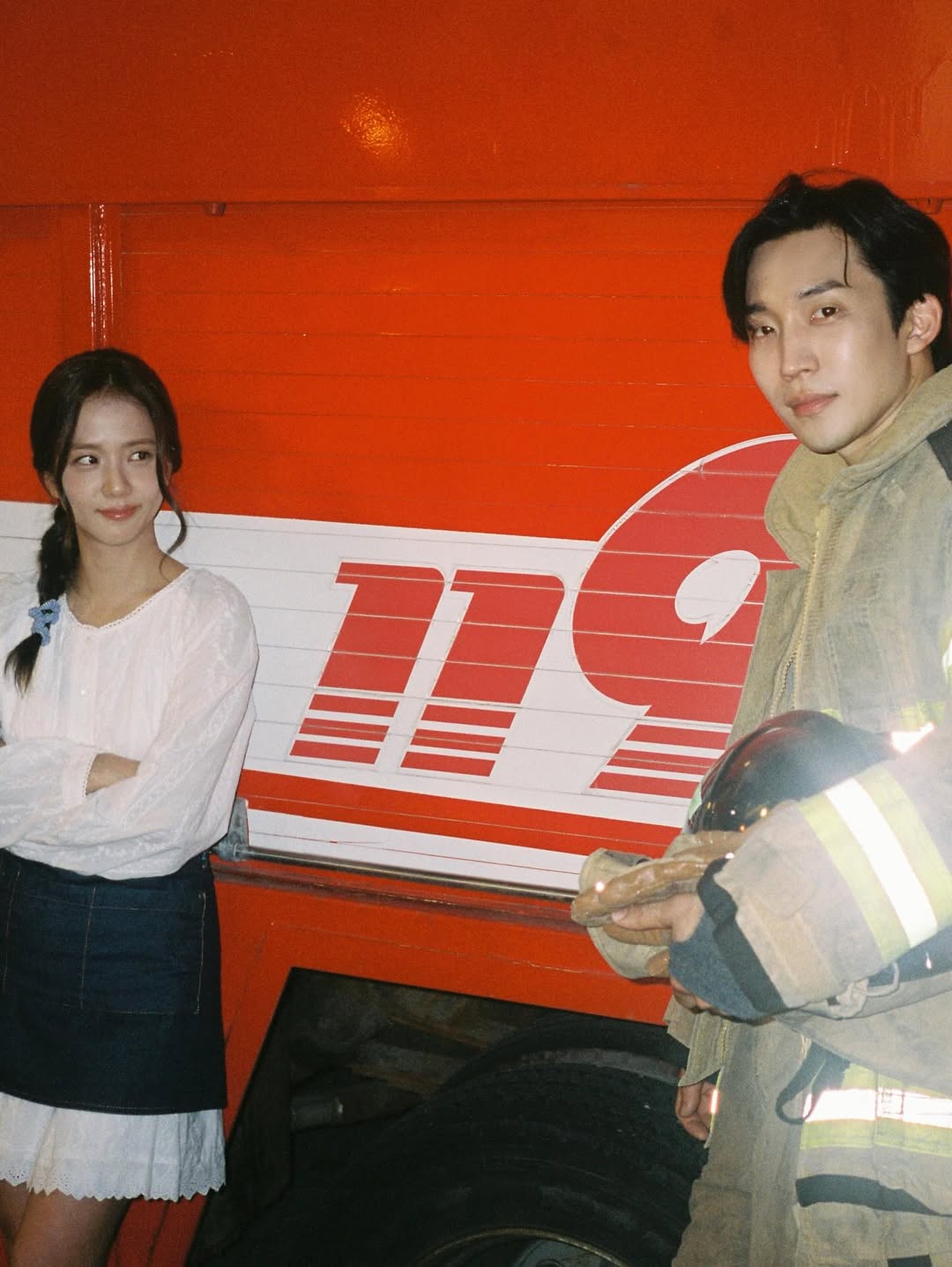 Jisoo dan Lee Sang Yi