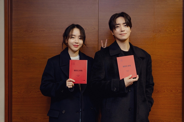Segala Hal Tentang Series Korea The Art of Sarah yang Dibintangi Shin Hye Sun dan Lee Jun Hyuk