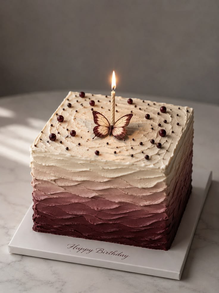 Kue ulang tahun aesthetic