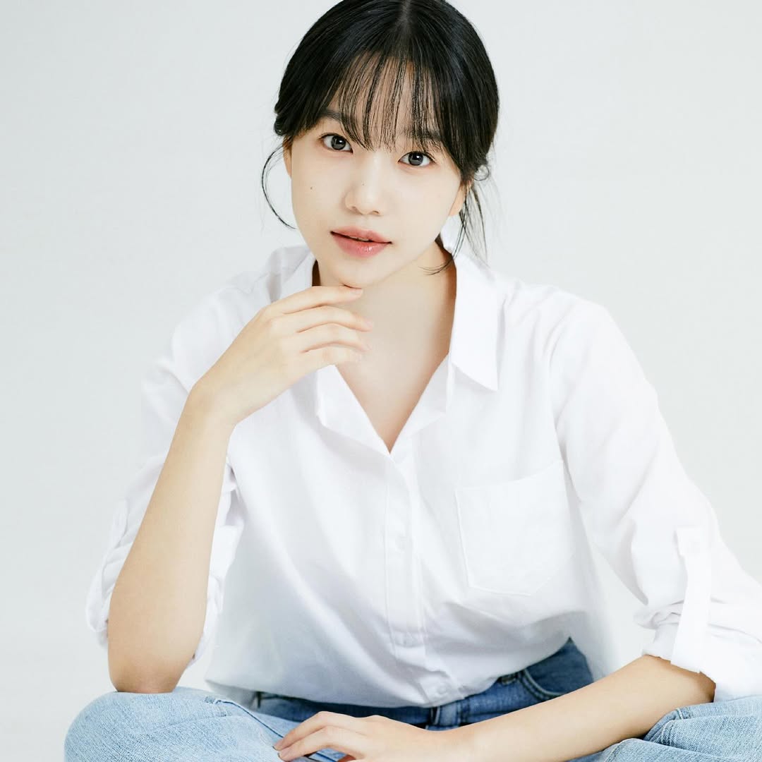 White shirt + denim pants