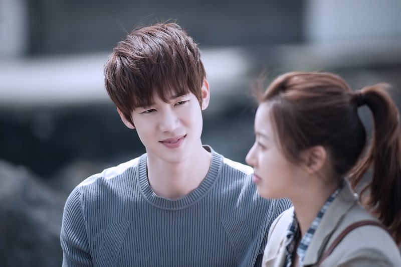 Yoo Yeon Seok di Warm and Cozy