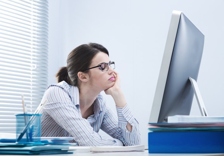 Cara Tetap Termotivasi di Kantor Saat Ingin Resign