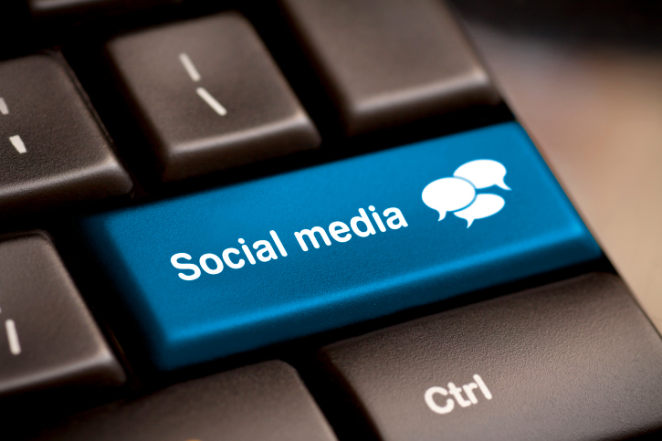  Pikat Calon Bos Lewat Profil LinkedIn Anda