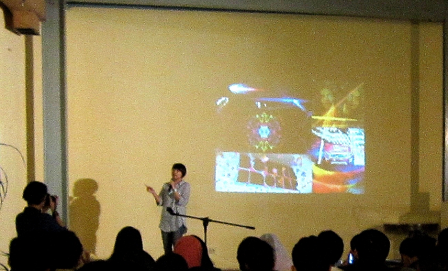 Visualisasi Kreativitas di Malam Pecha Kucha