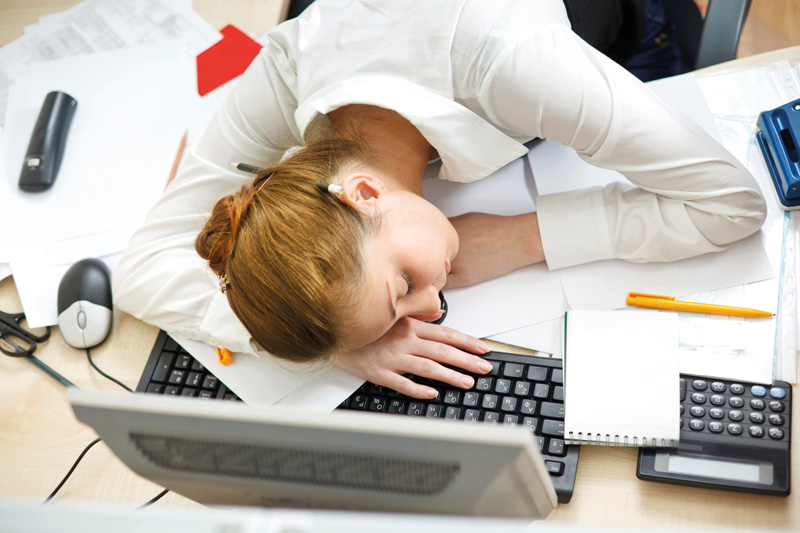 5 Kebiasaan di Kantor Yang Bisa Membuat Anda Sakit