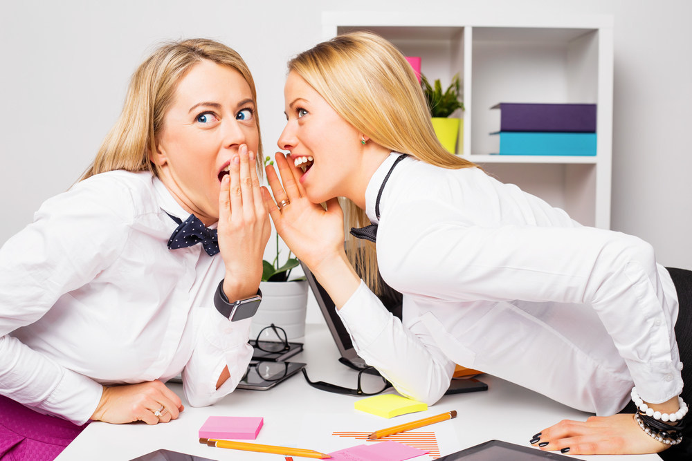 Kebiasaan Buruk di Kantor yang Bisa Menghambat Sukses