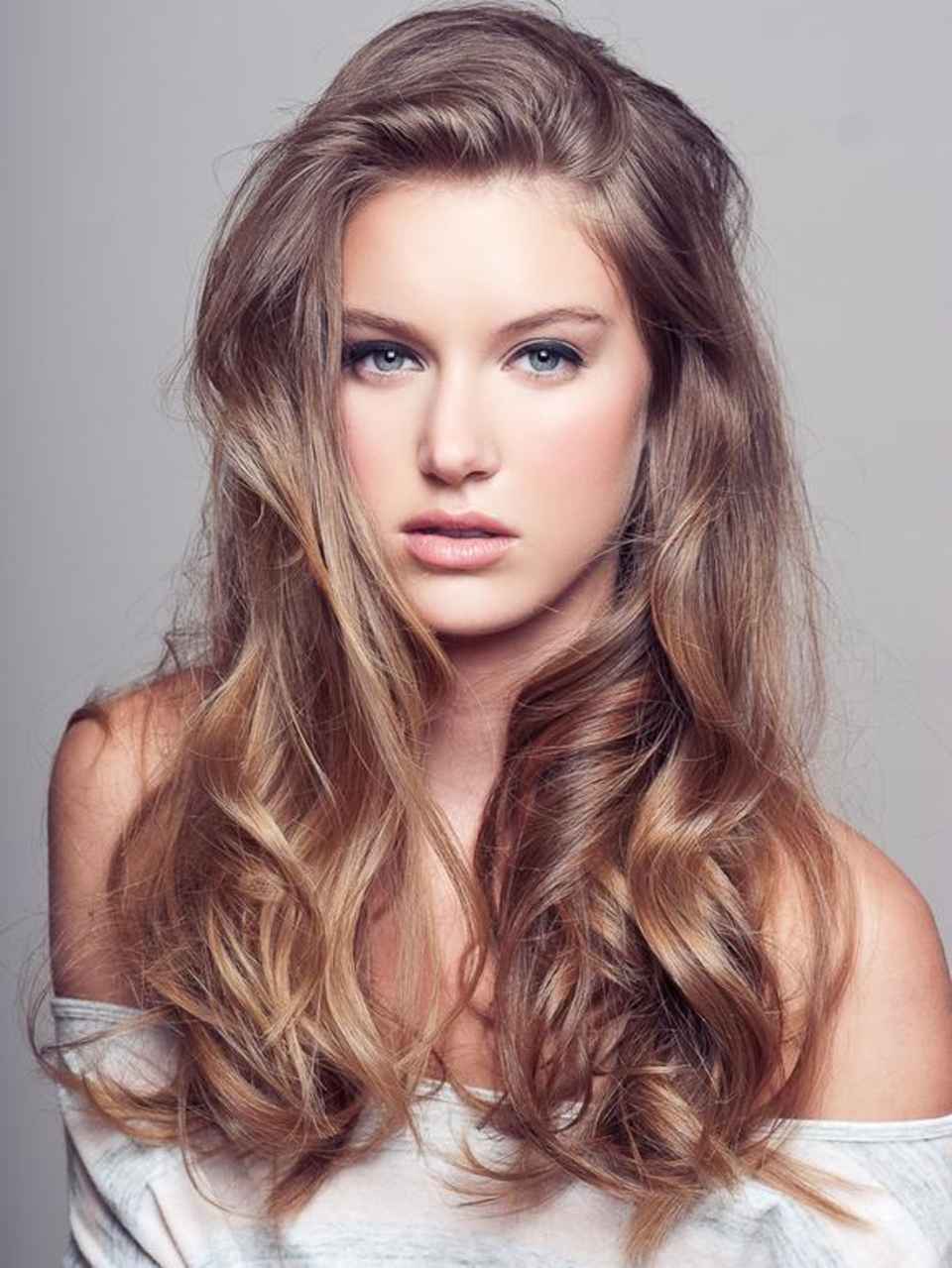 Cari Tahu Kegunaan Lain Dari Dry Shampoo!