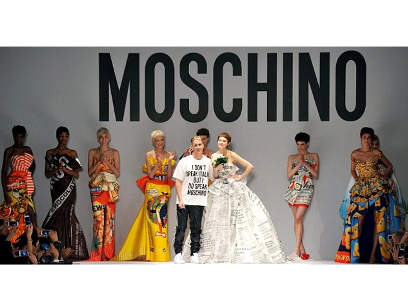 Kejutan Jeremy Scott di Milan Fashion Week 2014