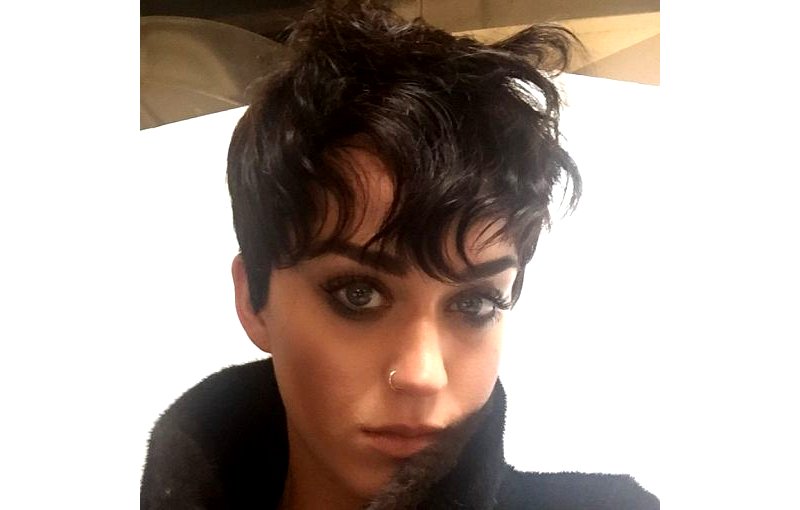 Potongan Rambut Pixie Katy Perry, Yay or Nay?