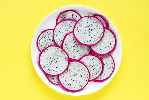 Manfaat Buah Naga untuk Kesehatan & Kecantikan Kulit