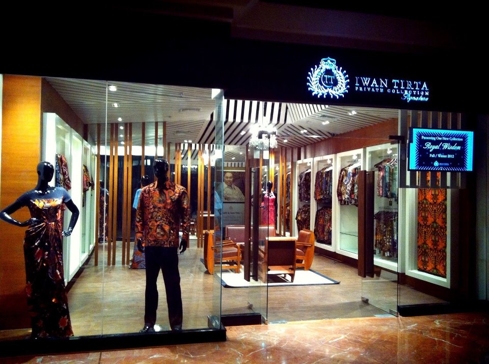 New Luxurious Iwan Tirta Gallery