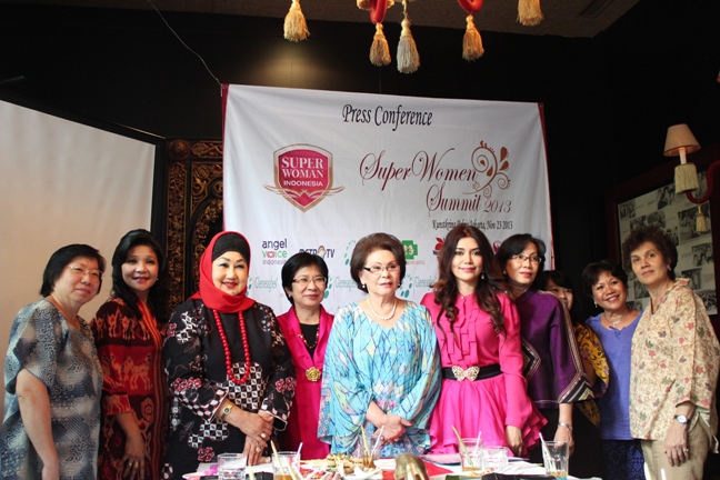 Sebuah Penghargaan untuk Wanita Luar Biasa