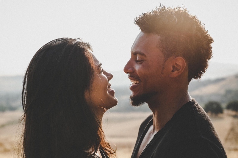 Dating Tips: Durasi Kencan Pertama Sebaiknya Hanya 57 Menit Saja!