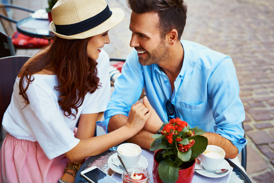 Aksi Simpel Pengganti Kata “I Love You” untuk Si Dia