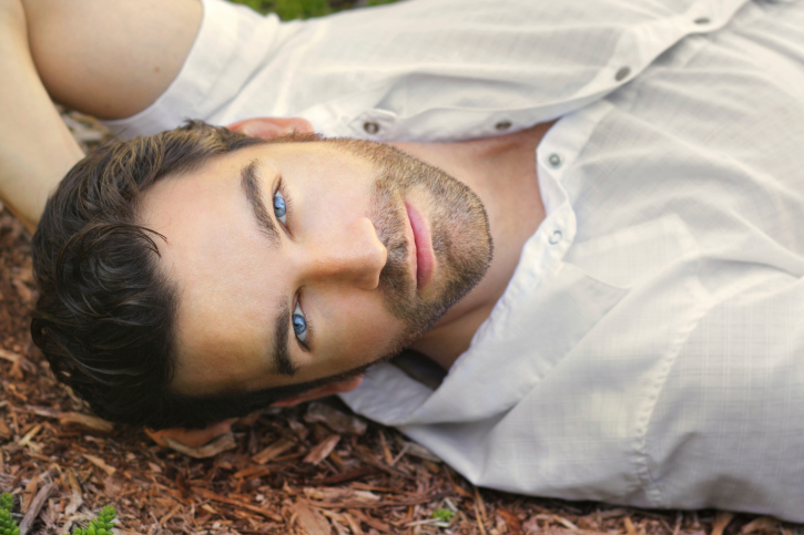 Warna Favorit Pria dan Gaya Bercintanya