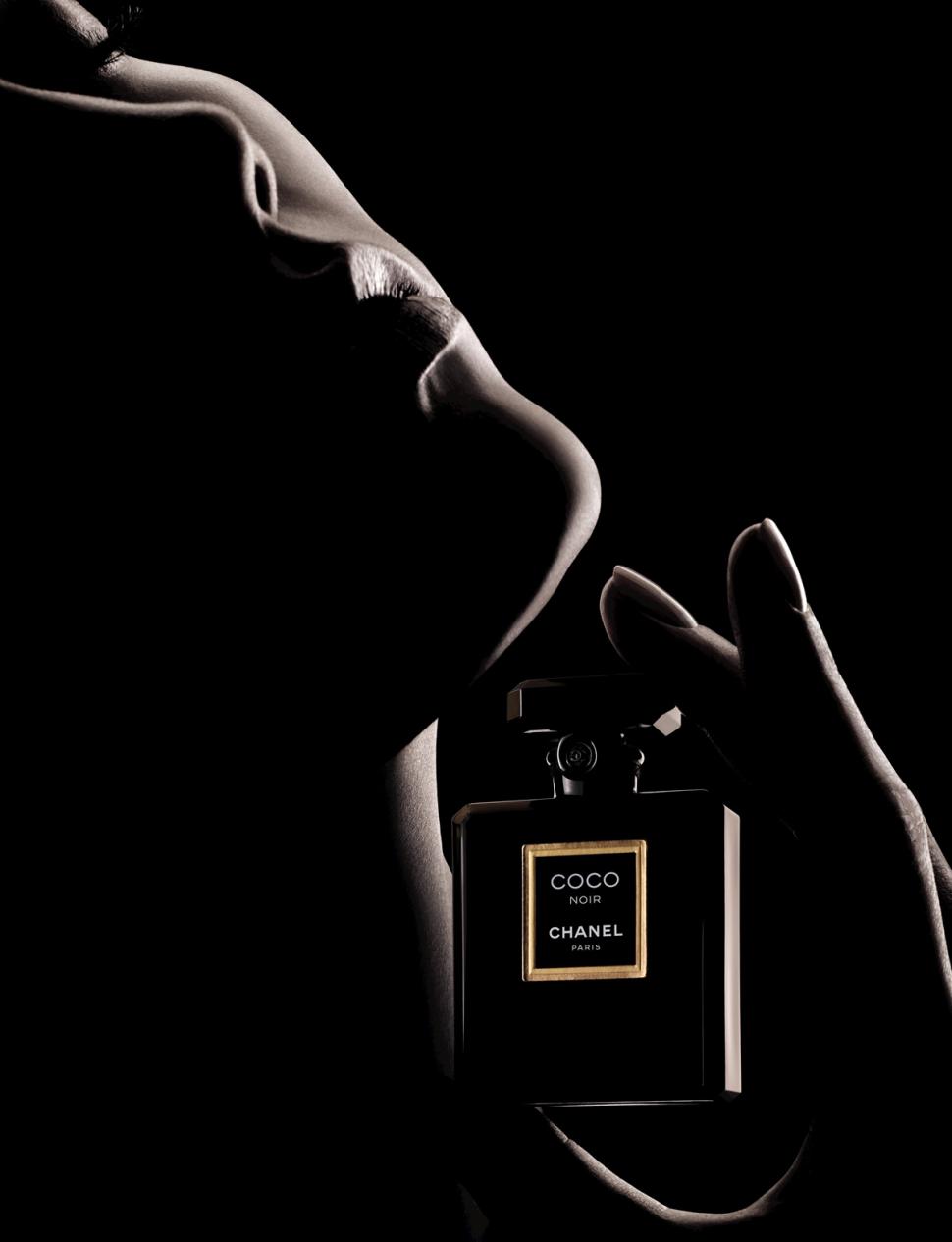 Karlie Kloss, Wajah Baru Parfum Chanel