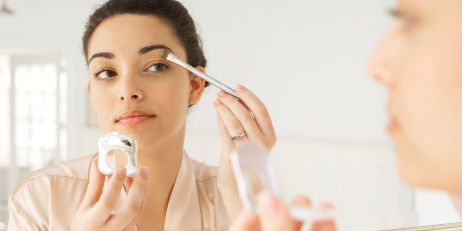 3 Stensil Kecantikan Favorit Cosmo!