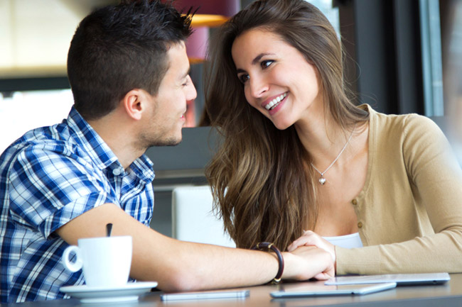 Sikap Romantis yang Disukai Pria