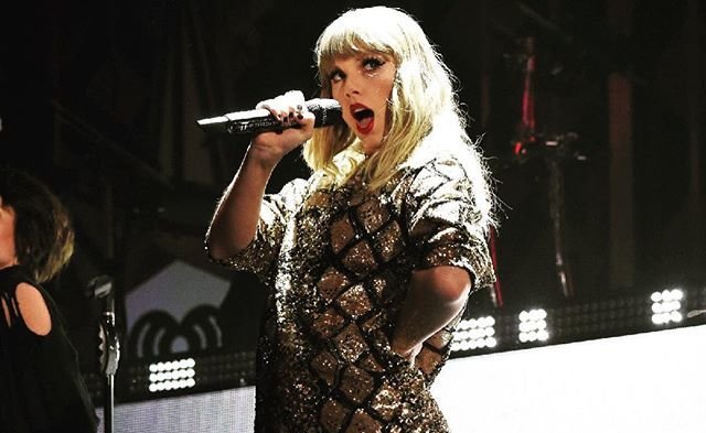Taylor Swift Luncurkan Aplikasi The Swift Life