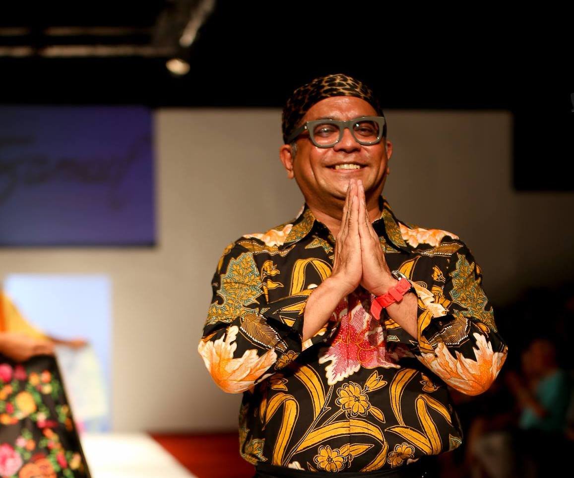 Samuel Wattimena Menangkan Fiji Fashion Week 2013