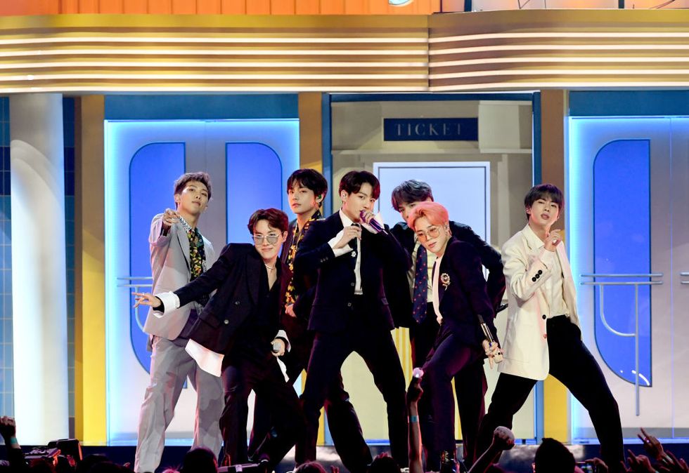 Fans K-Pop Bantu Turunkan Hashtag Rasis di Twitter