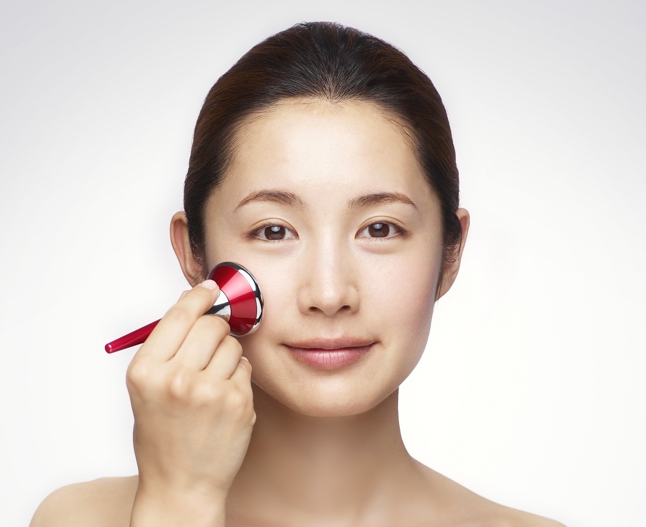 Magnetic Booster Lengkapi Rangkaian Anti-Aging SK-II