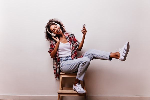 Lagu Bertemakan Fashion yang Siap Bangkitkan Mood untuk Dressing Up