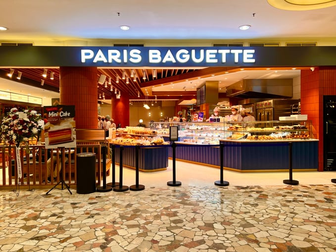 Paris baguette. Paris Baguette Korea.