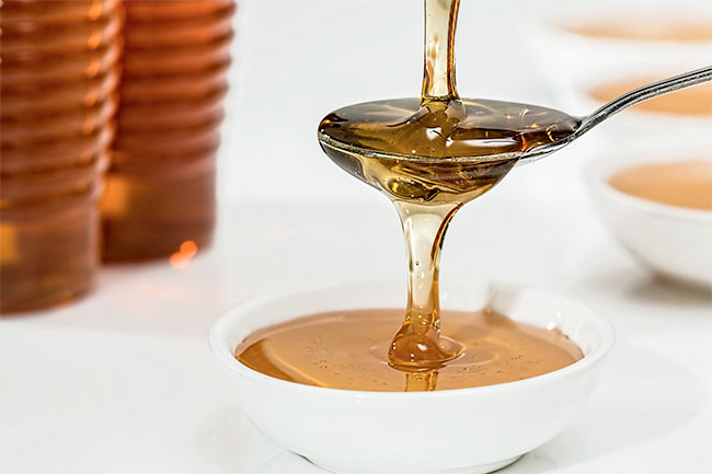 Masker Raw Manuka Honey Cara Alami Menghilangkan Bekas Jerawat