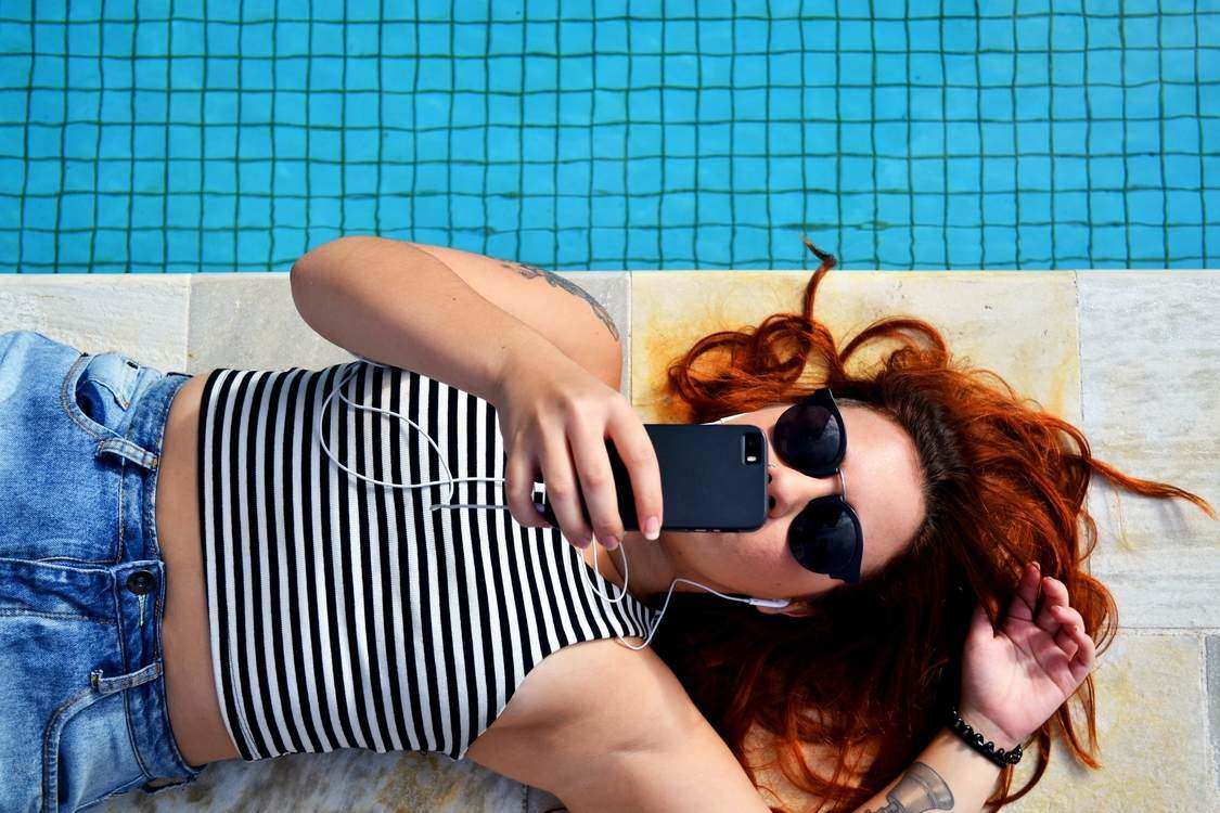 Karakter dan Pasangan yang Cocok untuk Tiap Zodiak di Tinder