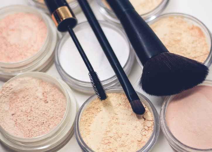 7 Hal Wajib Tahu Tentang Produk Kosmetik Kedaluwarsa