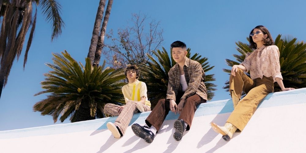 NIKI, Rich Brian, & Warren Hue Bahas Lagu Baru Mereka, "California"