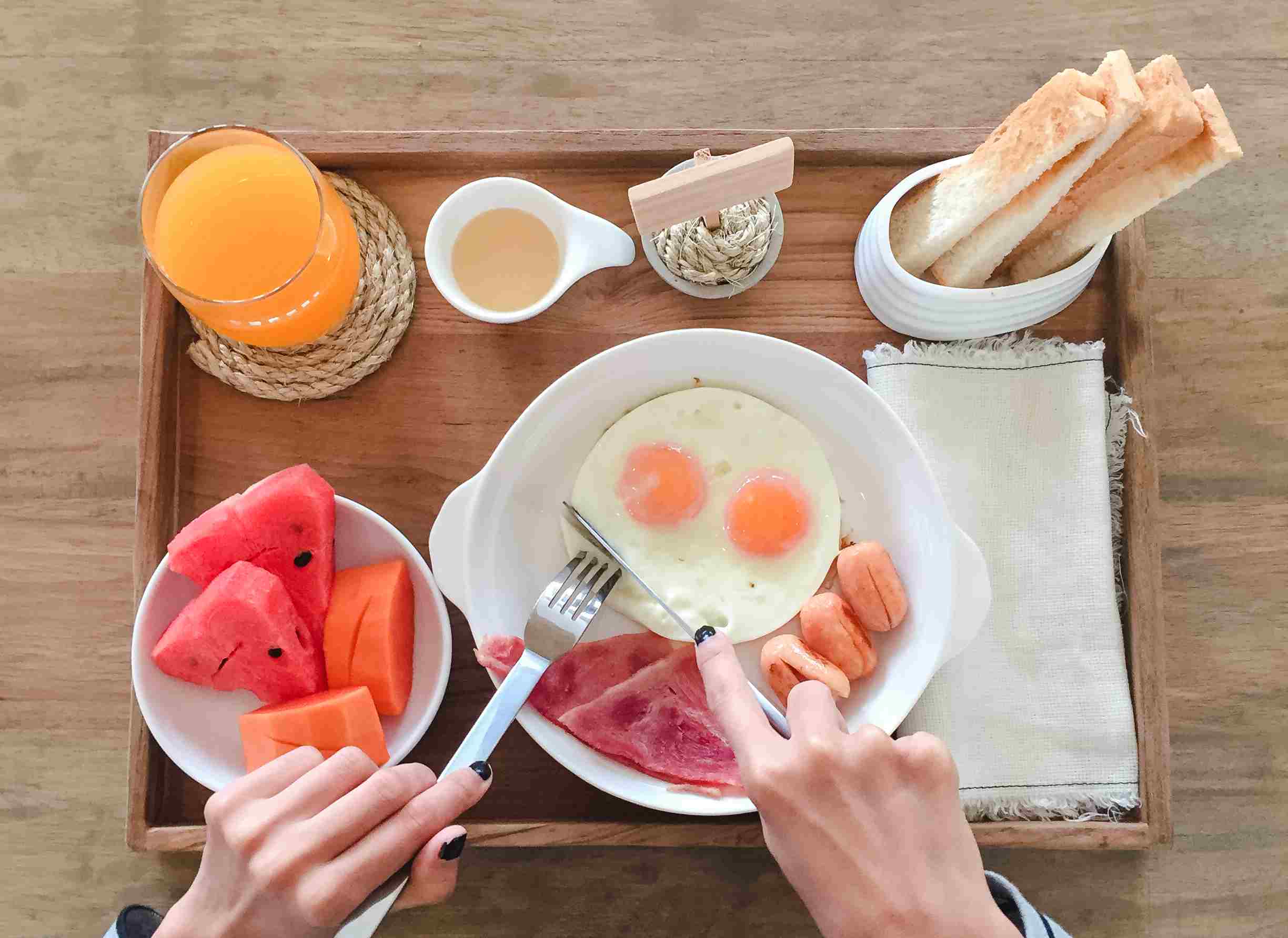 Что можно поесть утром. Завтрак. Завтрак здорового человека. Полноценный завтрак. Завтрак на диете.