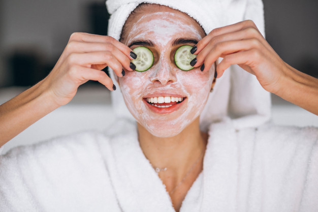 Kenali Masker Wajah yang Cocok untuk Jenis Kulitmu