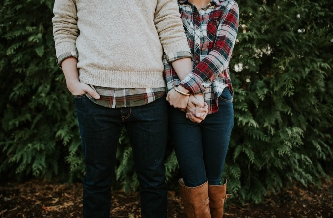 6 Ciri-ciri Pasangan Posesif di Awal Hubungan