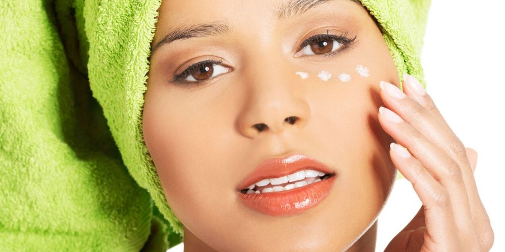 Rekomendasi Eye Cream Lokal yang Dapat Mengurangi Kerutan