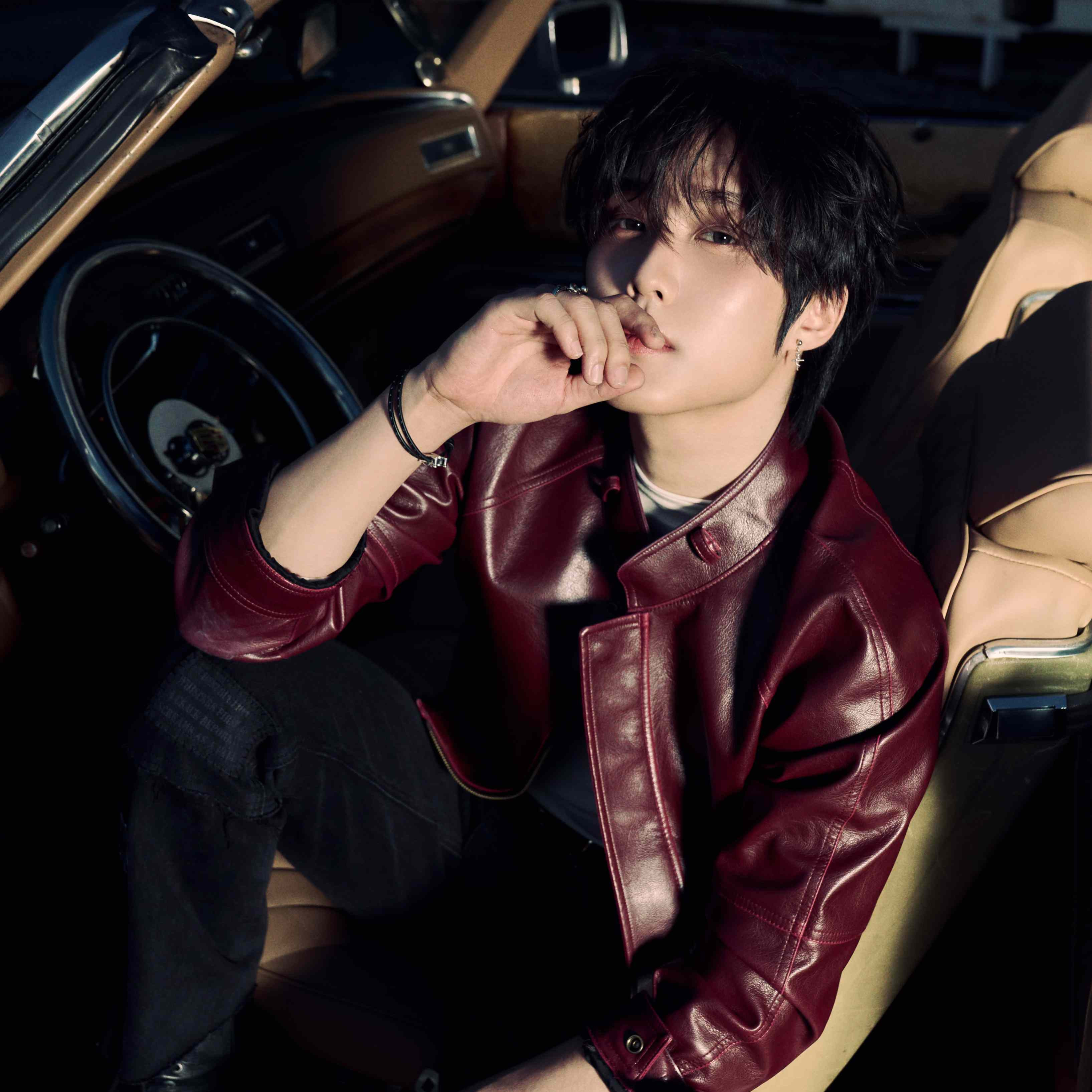 JACOB THE BOYZ Merilis Solo Album Perdananya “j.”