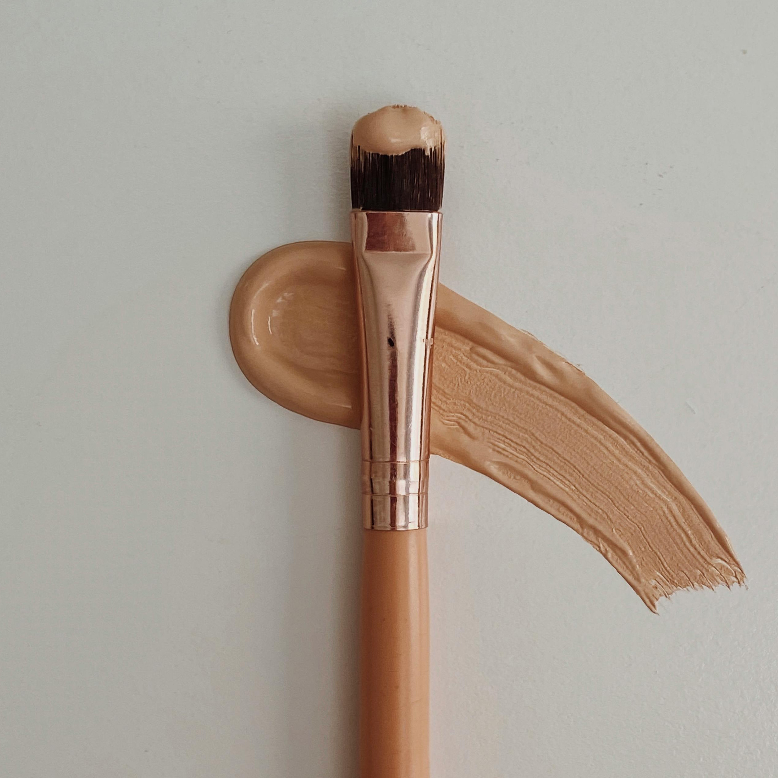 Rekomendasi Foundation High End Brand Yang Cocok Untuk Pemula