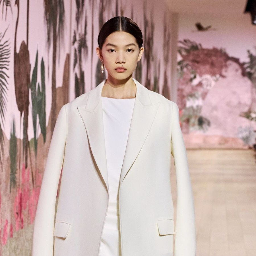 Deretan Model Indonesia yang Tampil di Pekan Mode Internasional! Dari London hingga Paris Fashion Week