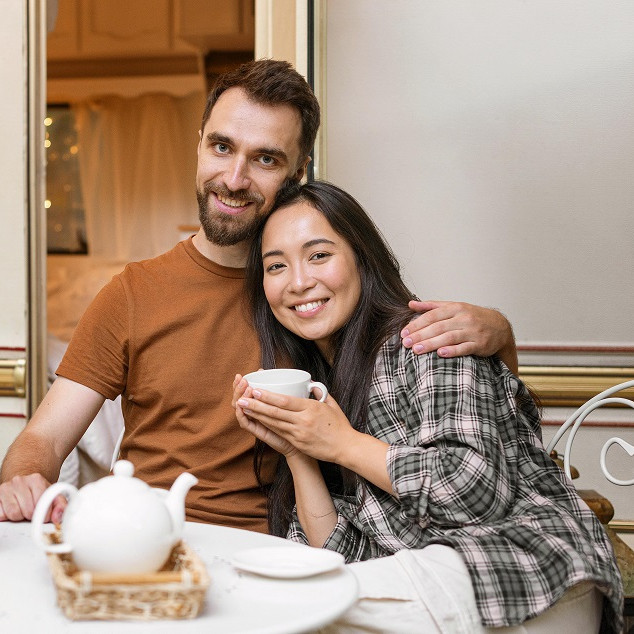 Anti Gerah, Ini Ide Kencan Indoor yang Romantis