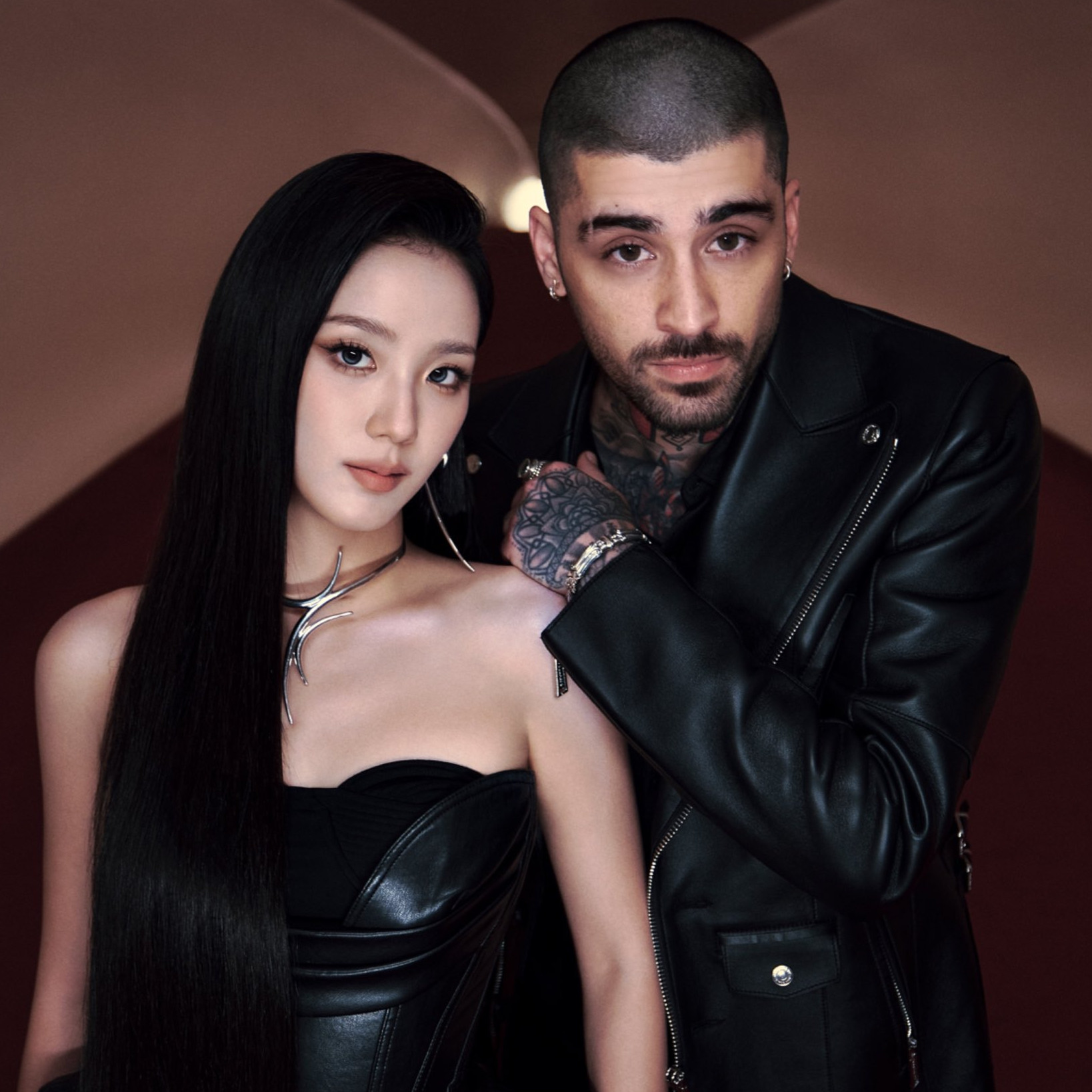 Fakta Menarik di Balik Lagu Kolaborasi Jisoo BLACKPINK dan Zayn Malik 'EYES CLOSED'