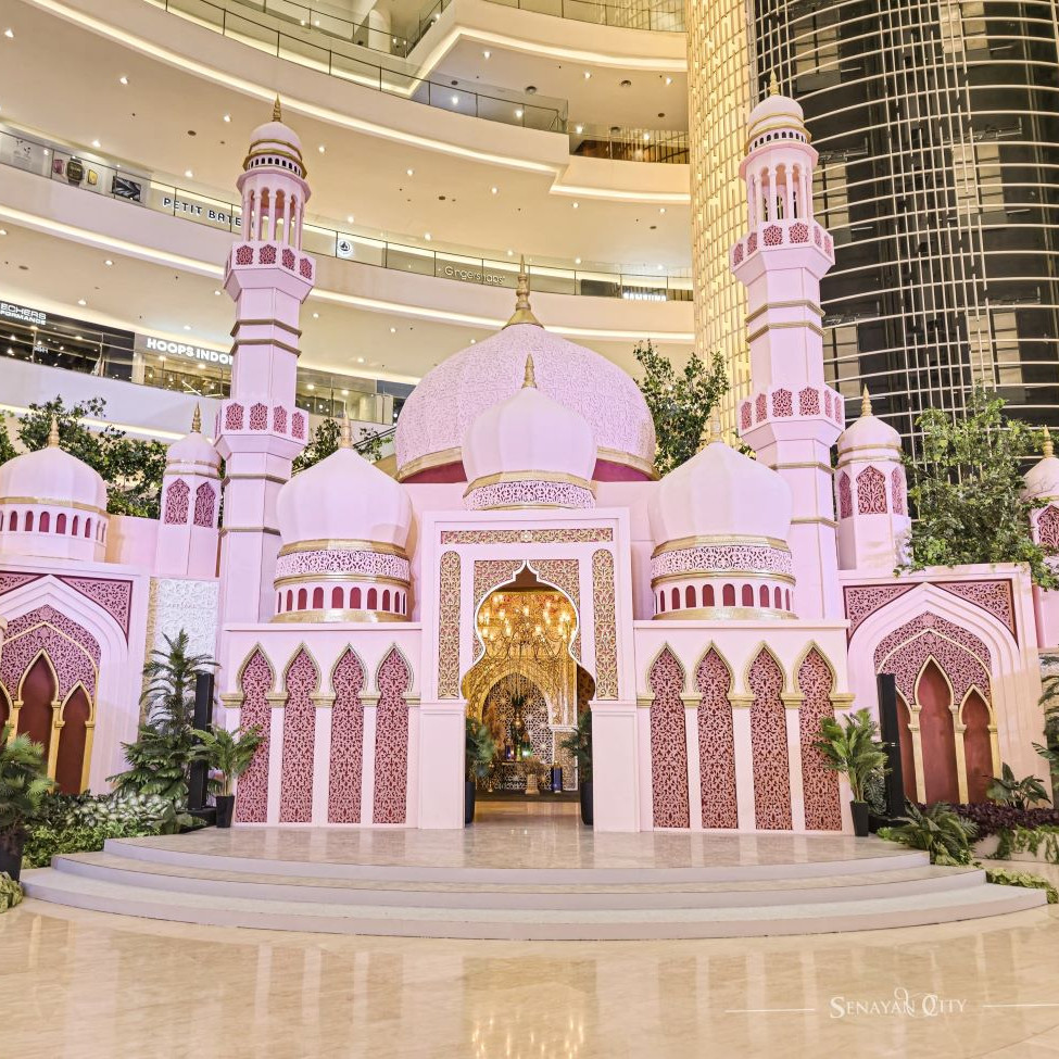 Ada Instalasi Megah dan Estetis di Senayan City Selama Ramadan 2024! Plus Midnight Shopping