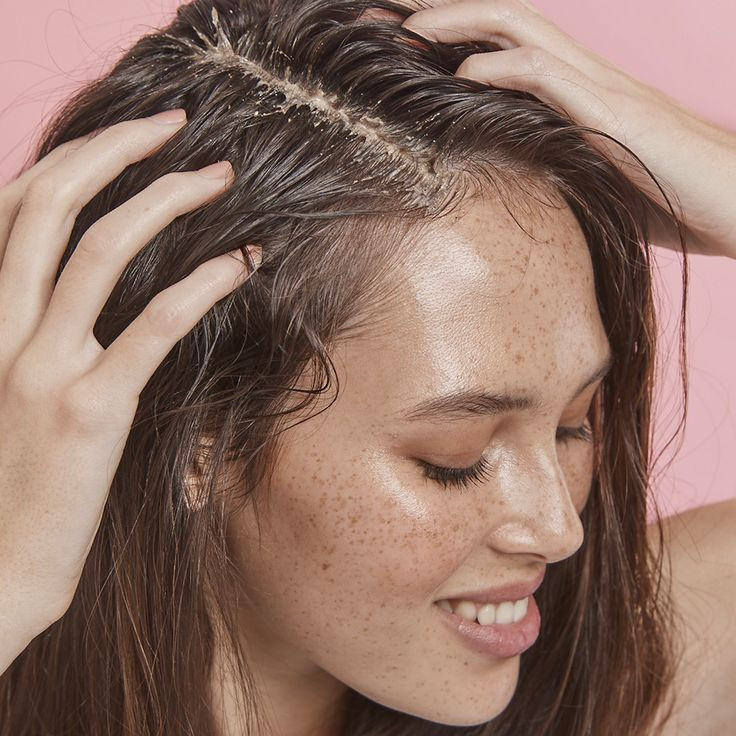 Crown Care 101: Saatnya Rawat Kulit Kepala Seperti Skincare!