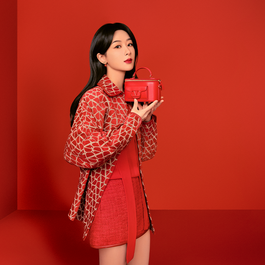 Intip 7 Koleksi Label Fashion untuk Imlek 2024