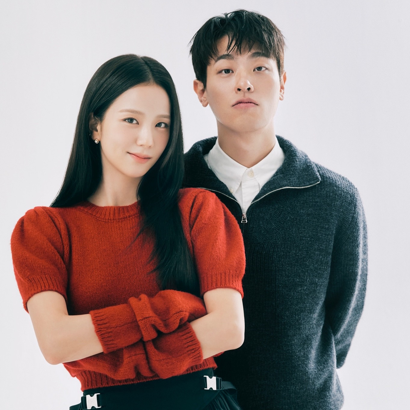 Romantis! Intip Foto Exclusive Jisoo & Park Jeong Min di Series ‘Newtopia’