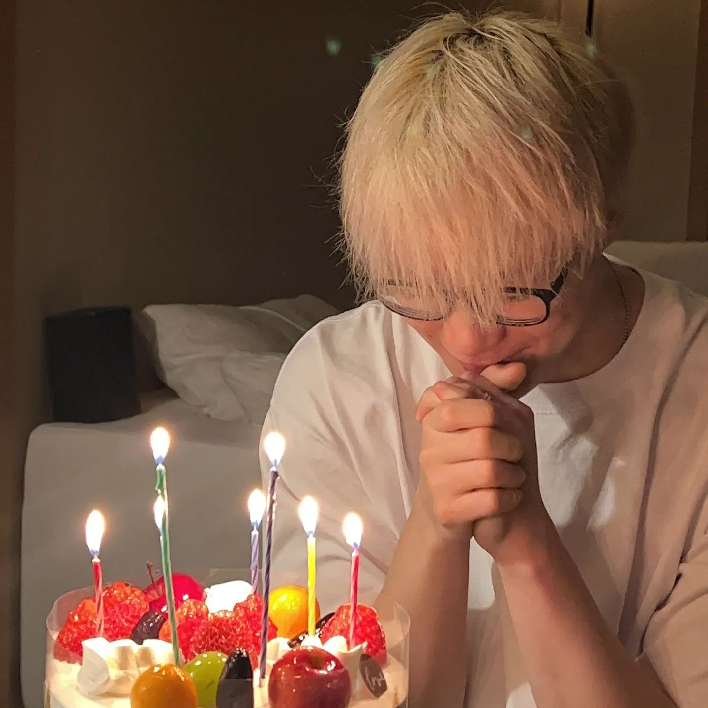 Kado untuk Moonbin, WOOZI SEVENTEEN Rilis Lagu 'What Kind of Future'
