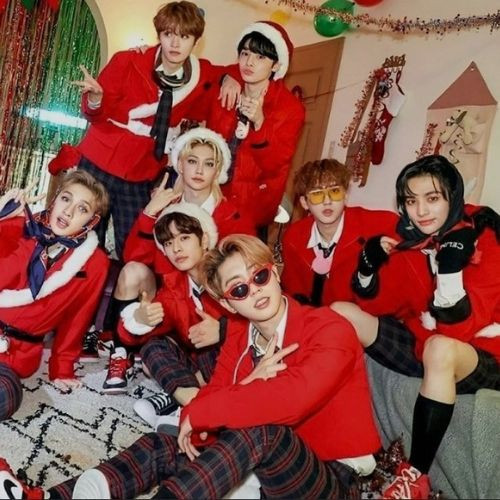 6 Rekomendasi Lagu K-Pop untuk Temani Hari Natal!